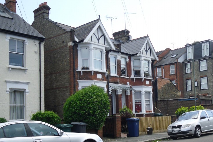 Macdonald Road, N11