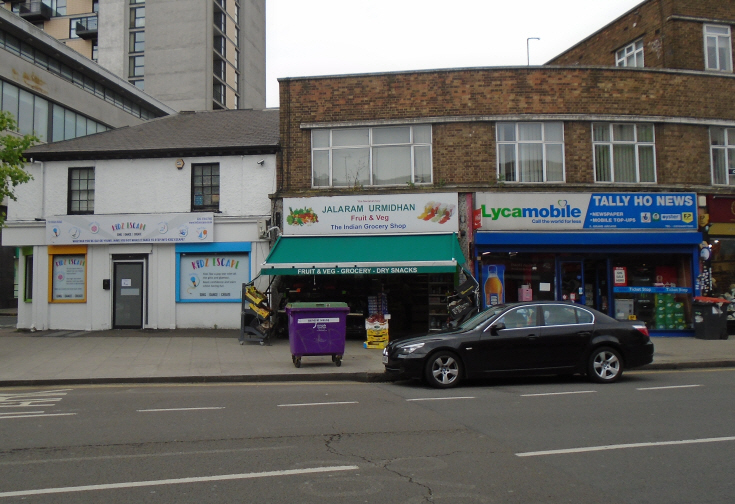 High Road, North Finchley