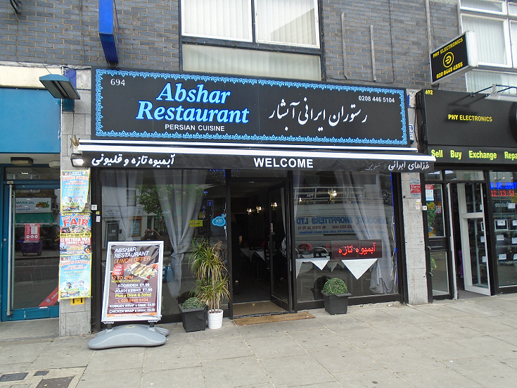 High Road, North Finchley