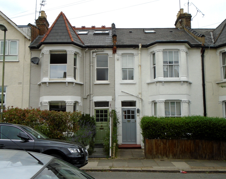 Holly Park Road, N11