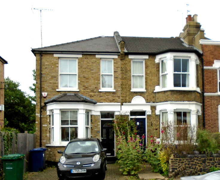 Pembroke Road, N10
