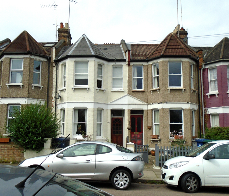 Pembroke Road, N10