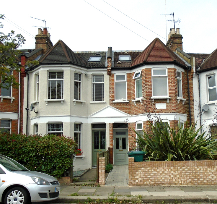 Pembroke Road, N10