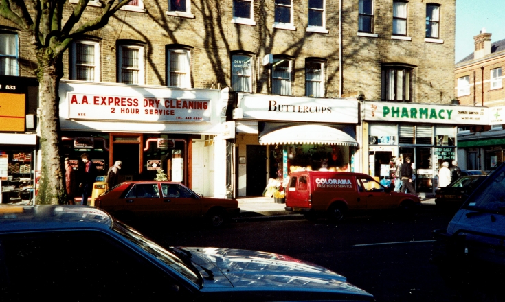 High Road, North Finchley