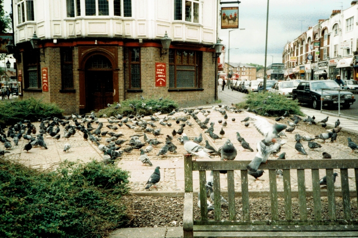 High Road, North Finchley