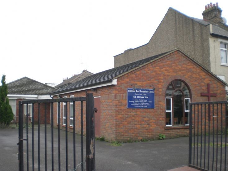 Pembroke Road Evangelical Church, N10